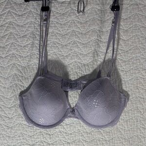 barely there Lavender Lace-Overlay T-Shirt Bra in Light Purple